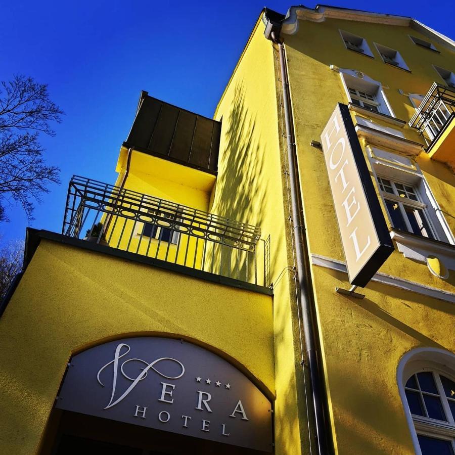Hotel Vera Jáchymov Buitenkant foto