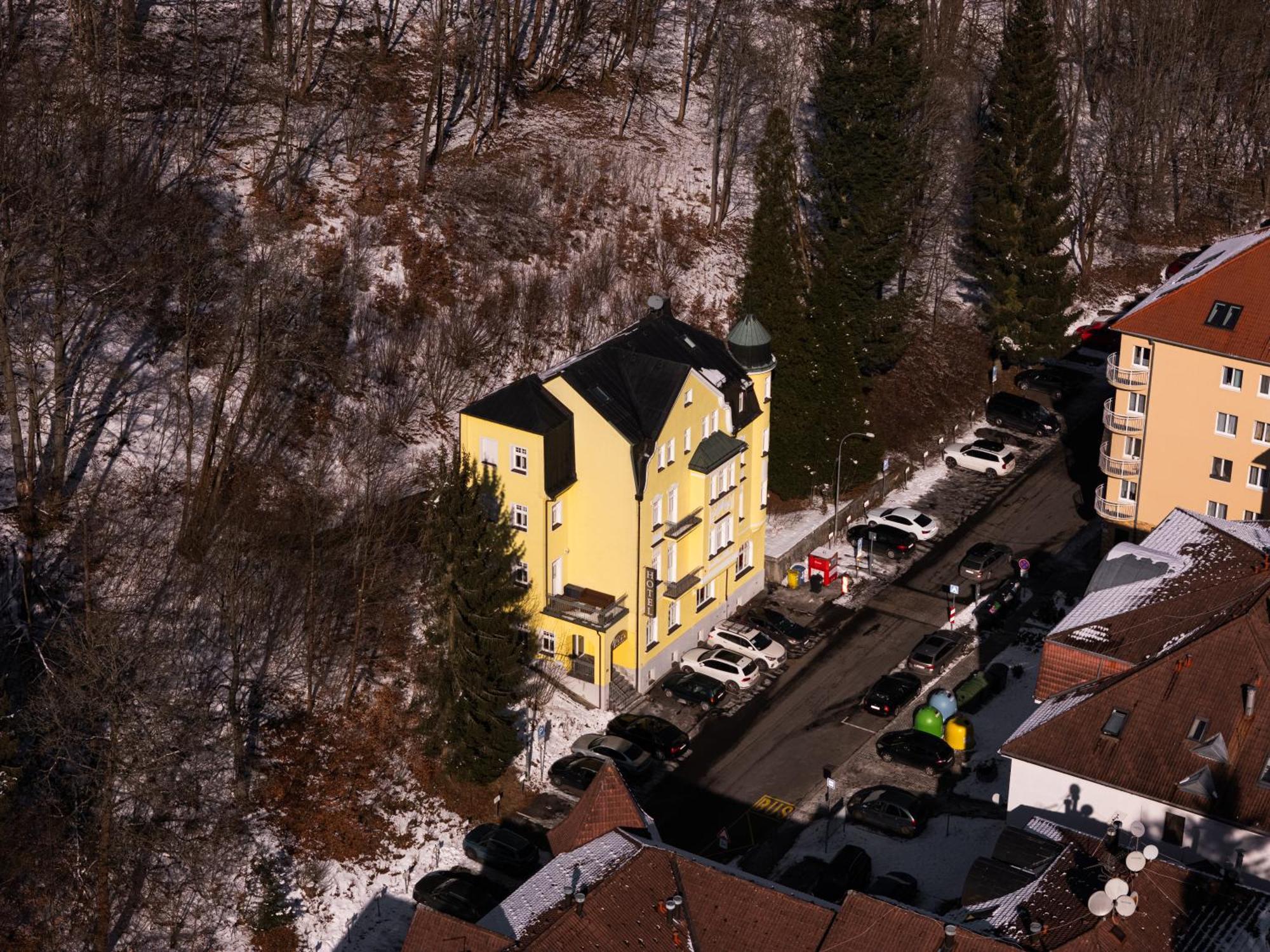Hotel Vera Jáchymov Buitenkant foto